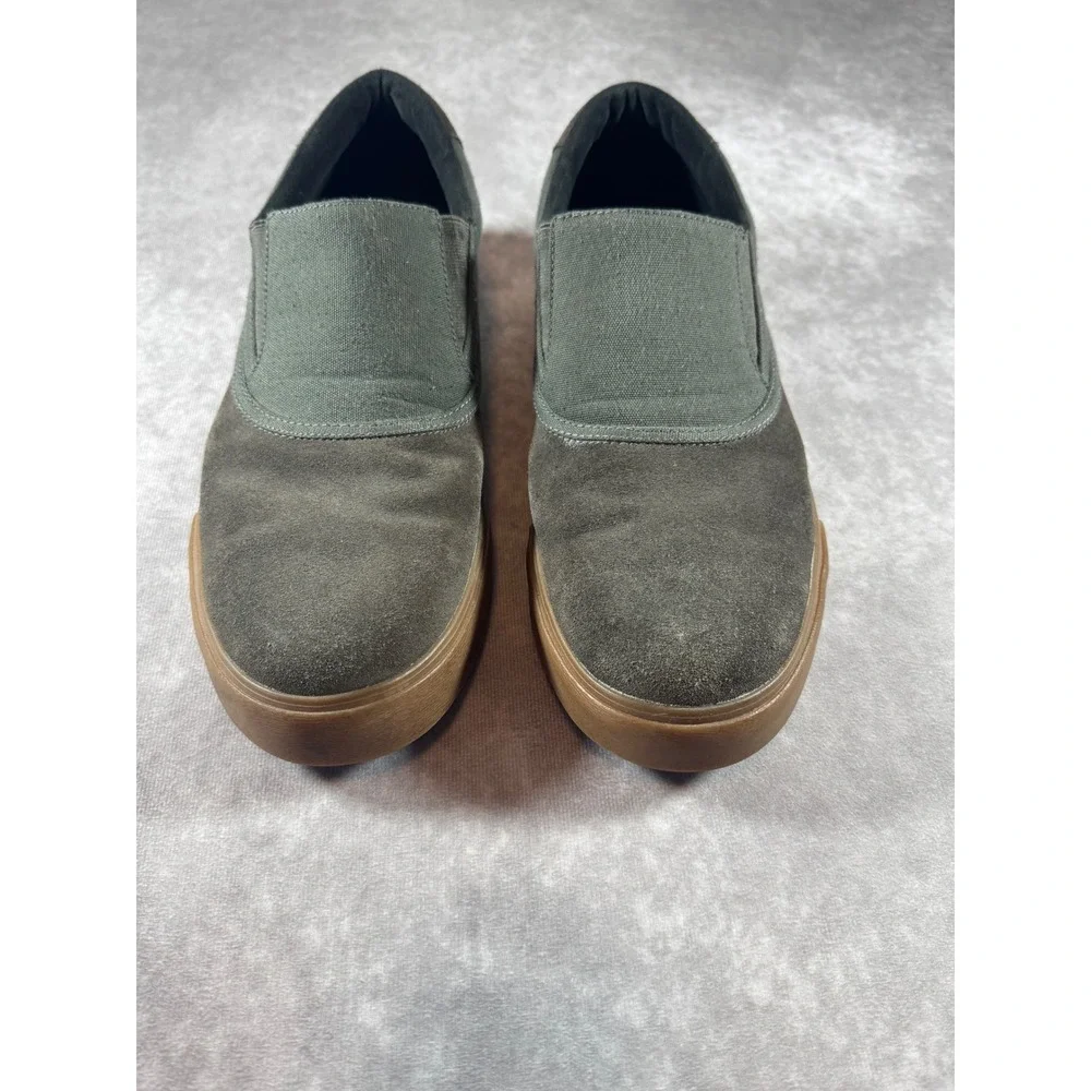 Nike SB Stefan Janoski Slip-On Olive Green Grey Gum Sole Sneakers